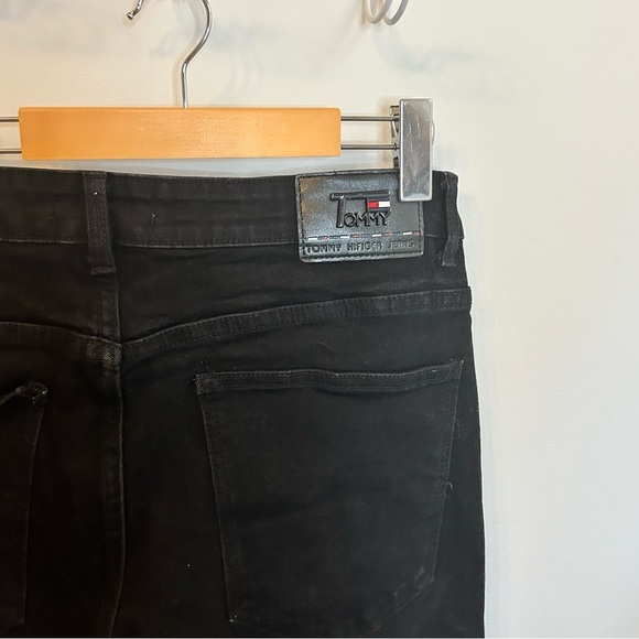 Tommy Hilfiger | Men’s Core Slim Fit Skinny Black Jean Size 38 - Picture 4 of 10